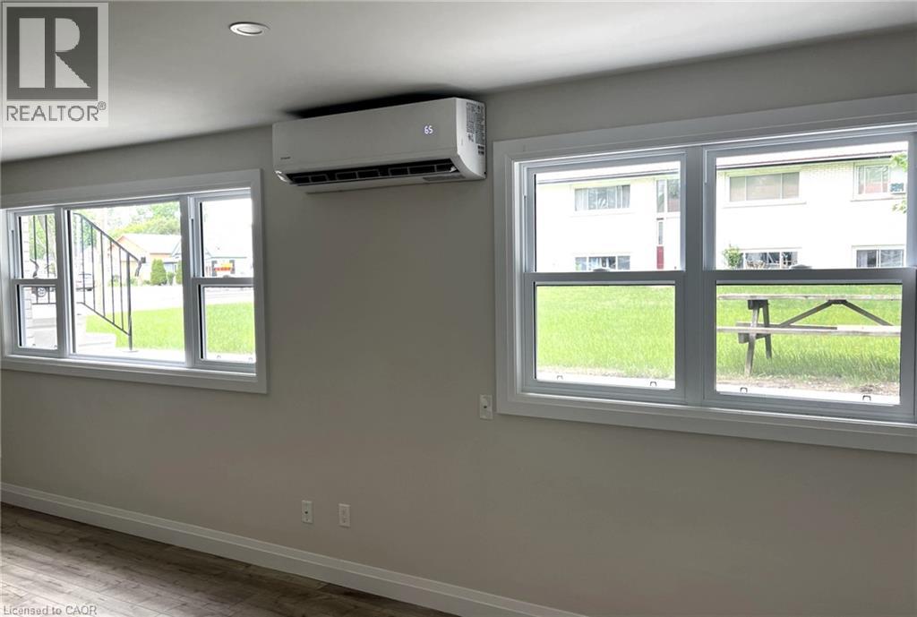 254 Cedar Street, Simcoe, Ontario  N3Y 2H9 - Photo 2 - 40840559