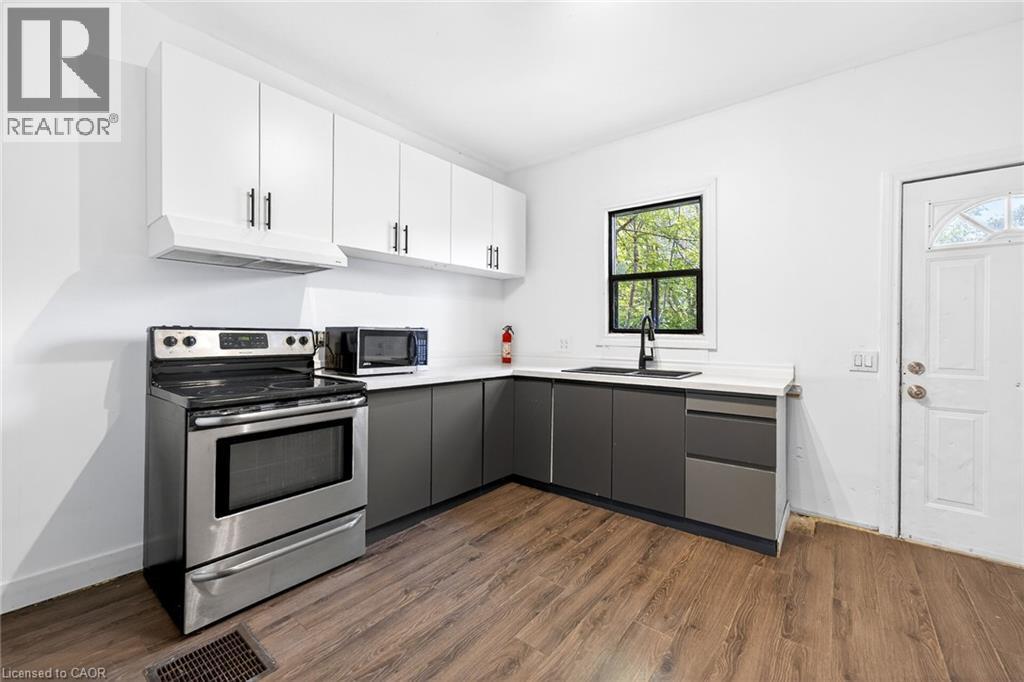 99 Leeming Street, Hamilton, Ontario  L8L 5T5 - Photo 15 - 40857357