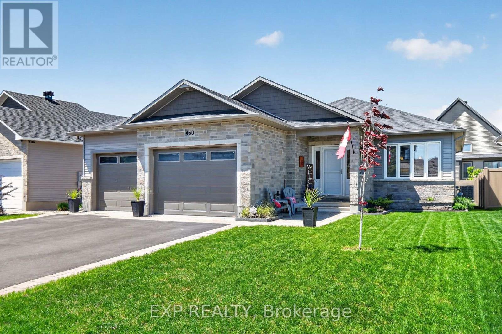 450 CENTRAL PARK BOULEVARD, Russell, Ontario