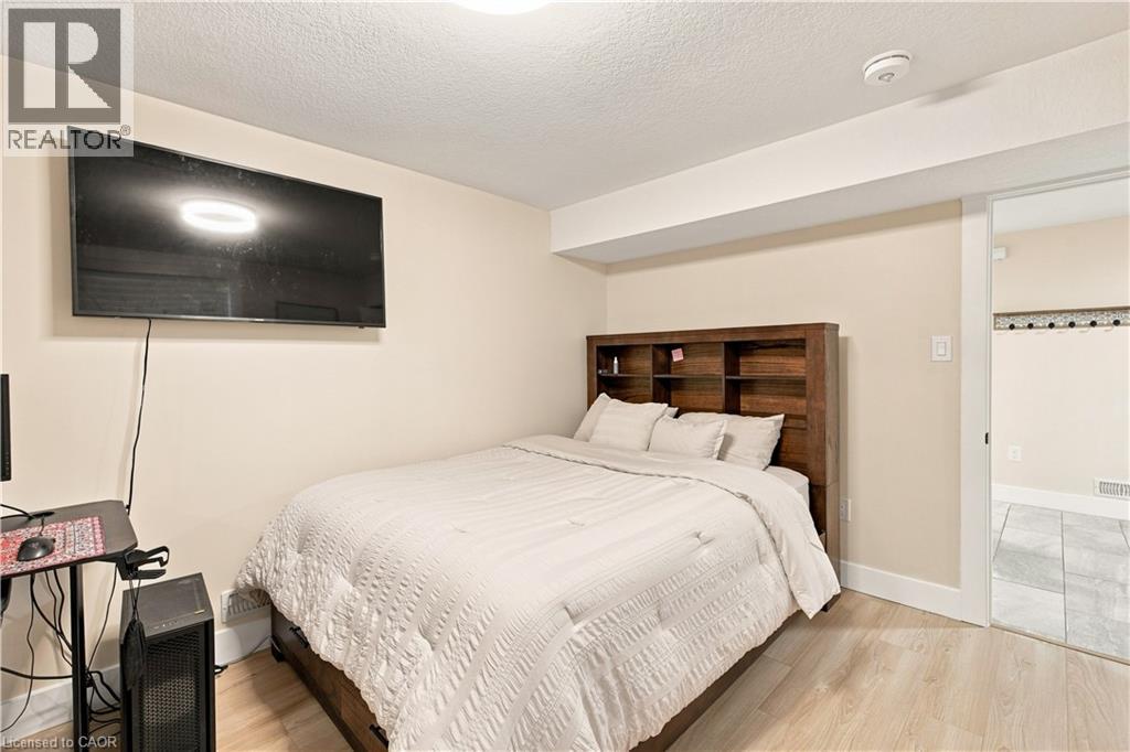 62 Corfield Drive, Kitchener, Ontario  N2A 3W9 - Photo 38 - 40858810