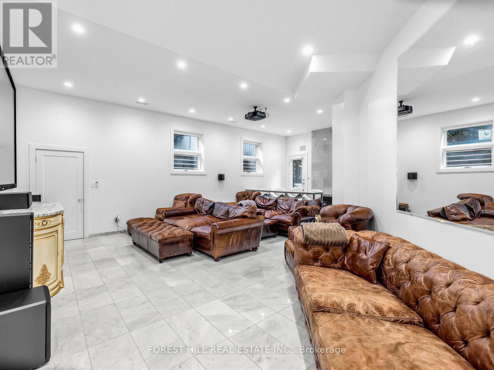 55 Strathearn Boulevard, Toronto, Ontario  M5P 3M3 - Photo 33 - C13721142