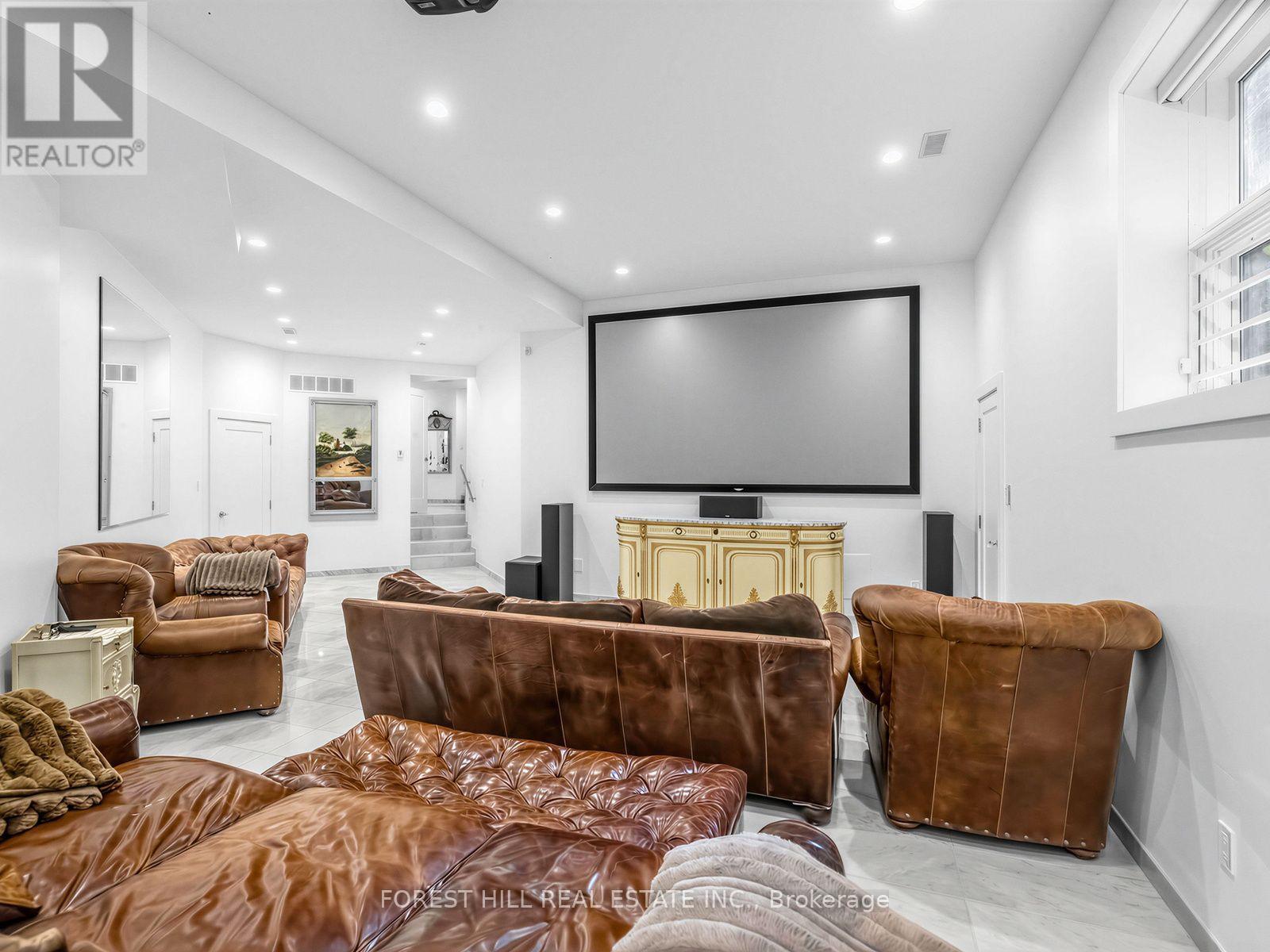 55 Strathearn Boulevard, Toronto, Ontario  M5P 3M3 - Photo 34 - C13721142