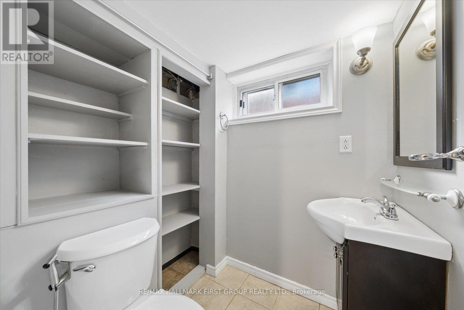 531 Harmony Road S, Oshawa, Ontario  L1H 6V4 - Photo 12 - E13721216