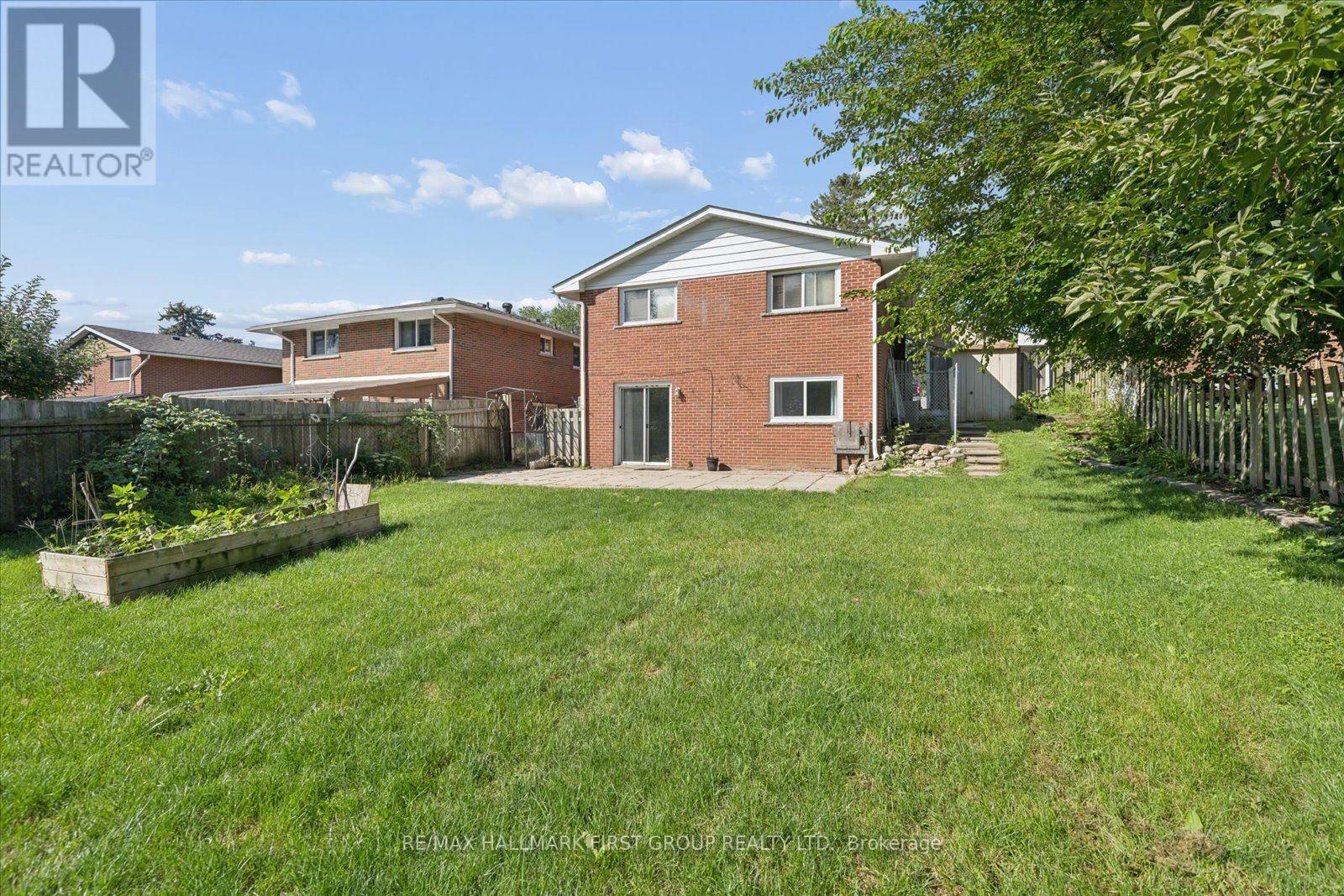 531 Harmony Road S, Oshawa, Ontario  L1H 6V4 - Photo 19 - E13721216