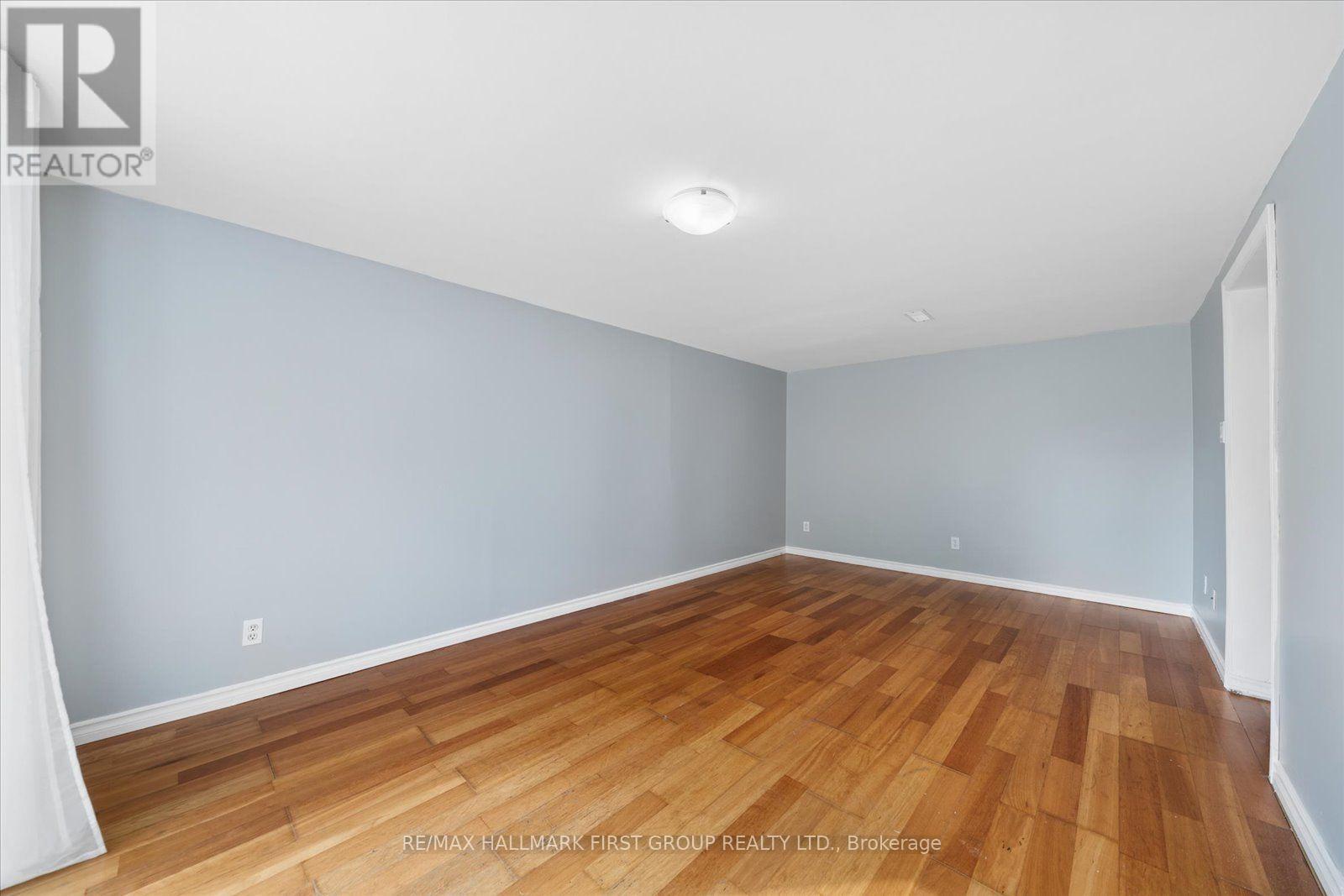 531 Harmony Road S, Oshawa, Ontario  L1H 6V4 - Photo 6 - E13721216