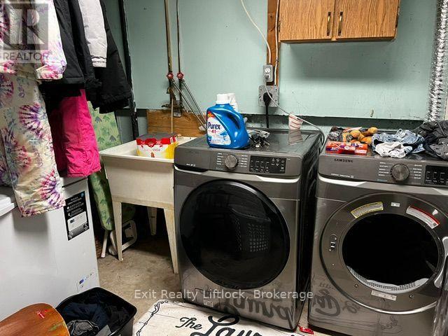 2131 Walker Avenue, Peterborough, Ontario  K9L 1T6 - Photo 8 - X13678186