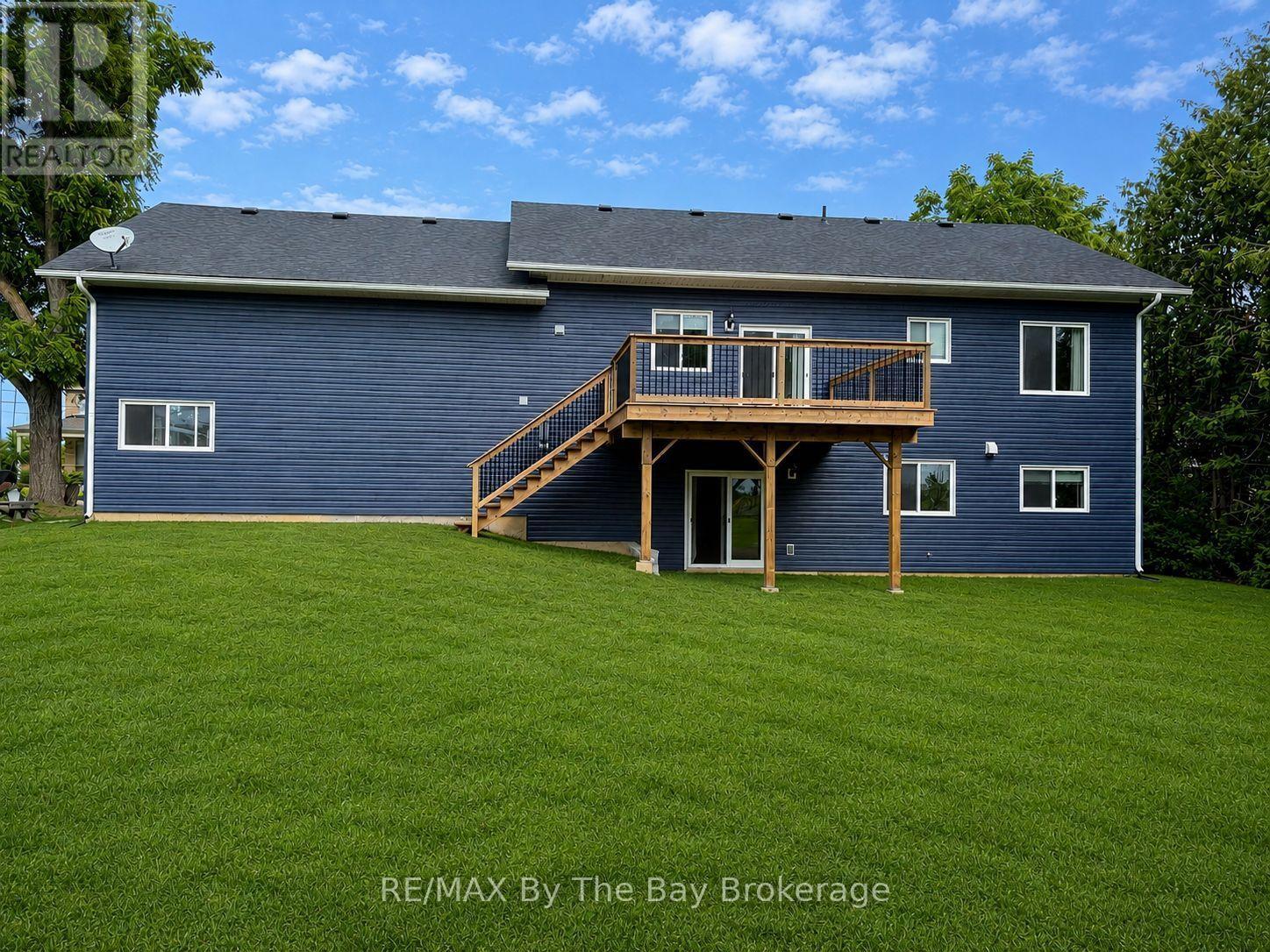 146 Mary Street, Clearview (Creemore), Ontario  L0M 1G0 - Photo 2 - S13721140
