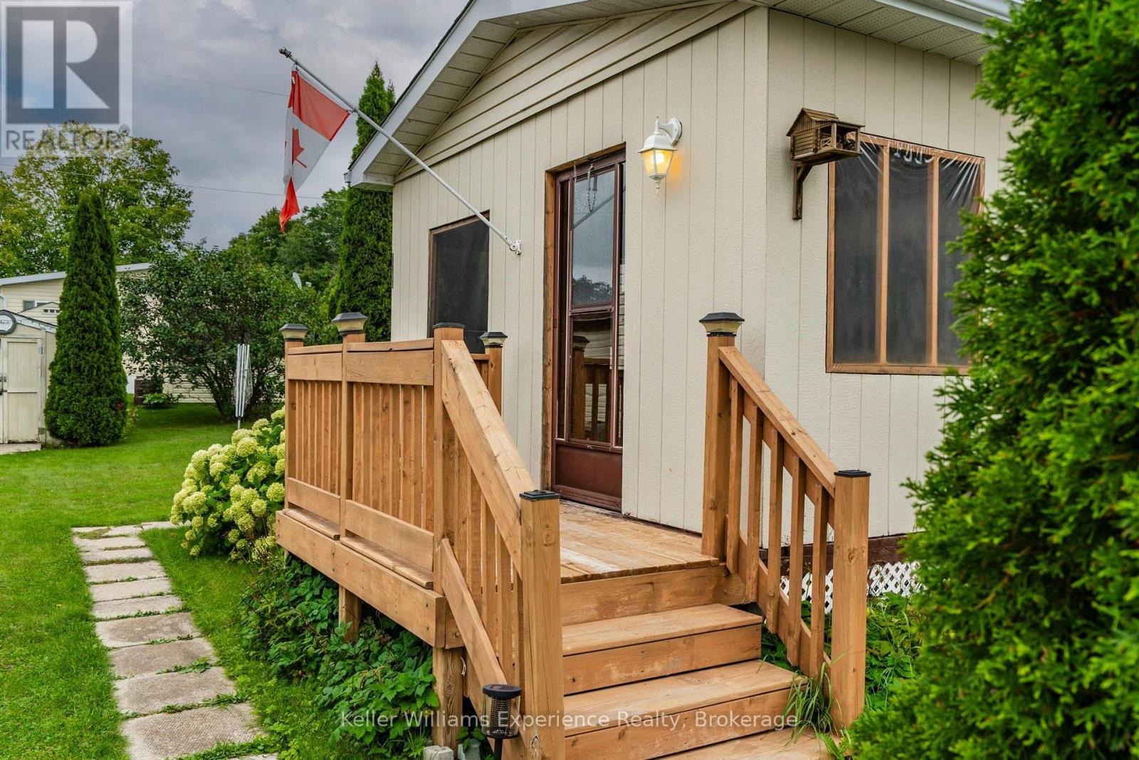 45 Northland Drive, Midland, Ontario  L4R 5B6 - Photo 4 - S13721232