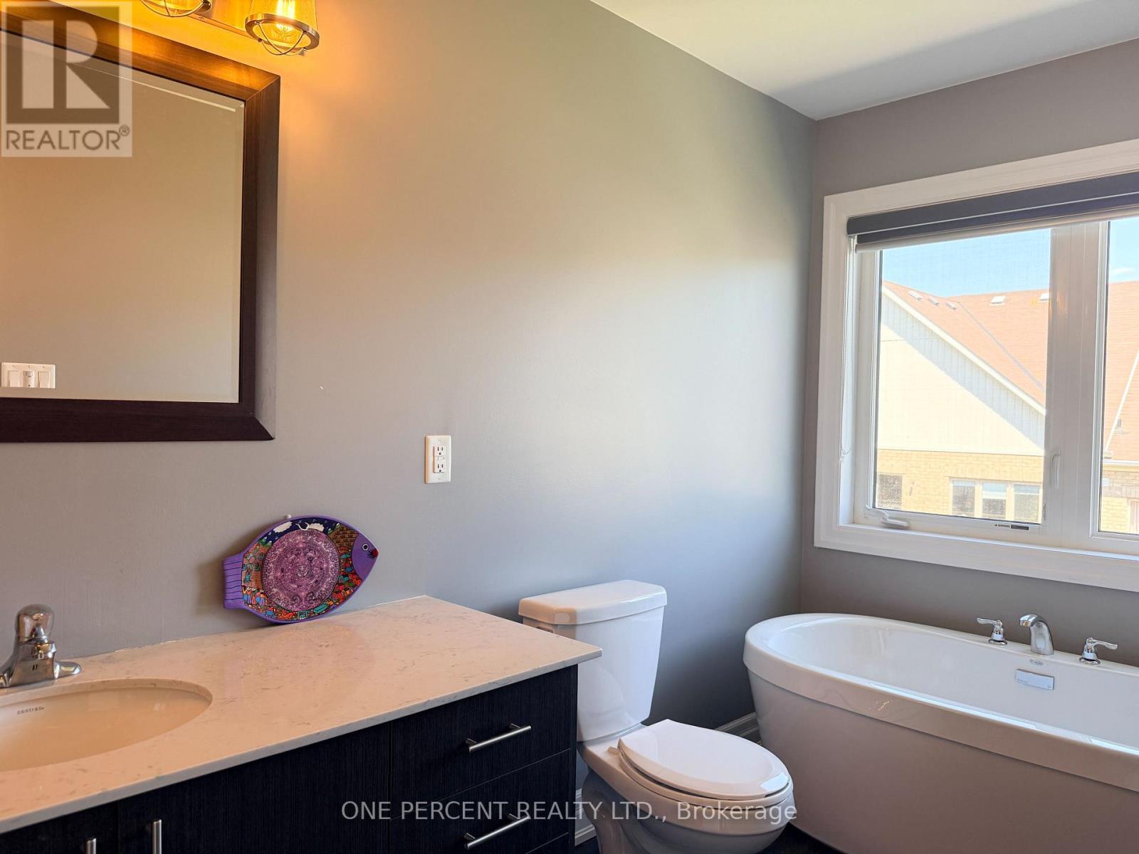 52 Bianca Crescent, Wasaga Beach, Ontario  L9Z 0H6 - Photo 11 - S13721220