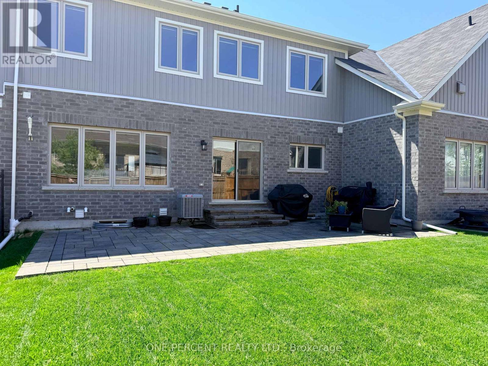 52 Bianca Crescent, Wasaga Beach, Ontario  L9Z 0H6 - Photo 3 - S13721220
