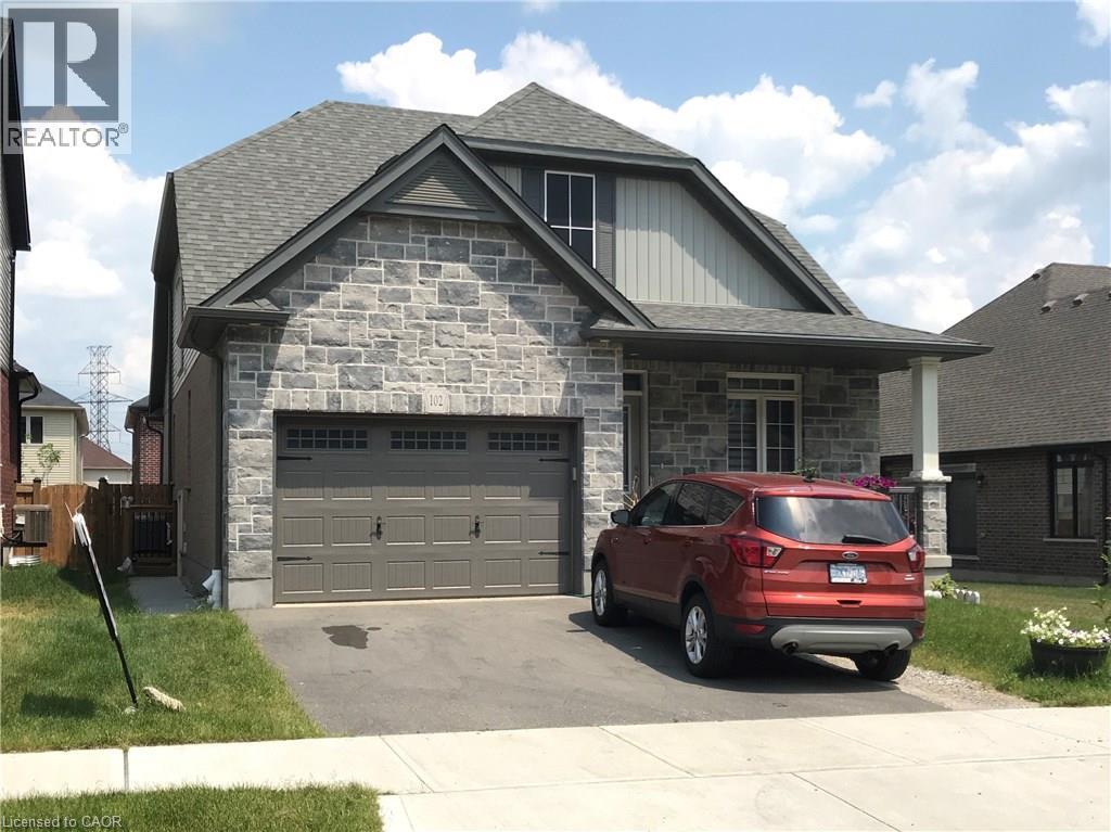 102 ELMBANK. Trail Unit# 2, Kitchener, Ontario