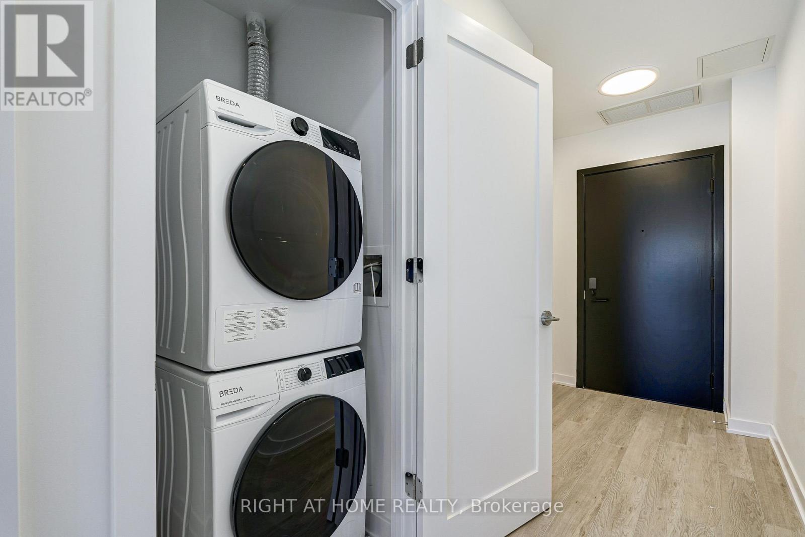 408 - 2946 Dundas Street W, Toronto, Ontario  M6P 1Y8 - Photo 16 - W13721152
