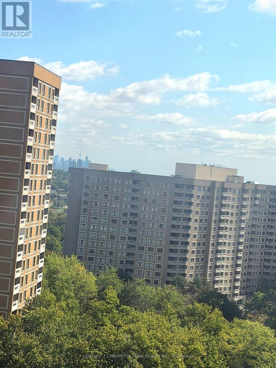 1501 - 3700 Kaneff Crescent, Mississauga, Ontario  L5A 4B8 - Photo 2 - W13721192