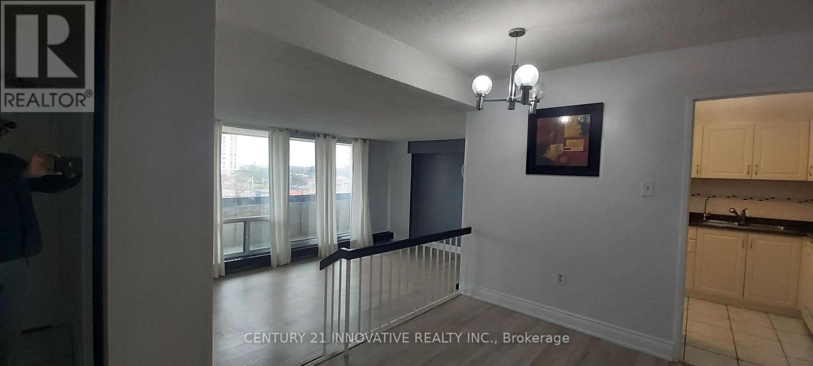 403 - 5 San Romanoway Way, Toronto, Ontario  M3N 2Y4 - Photo 9 - W13721234