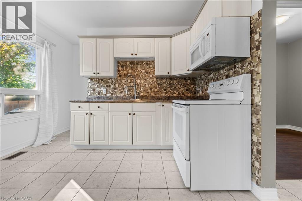 93 Sherwood Avenue, St. Catharines, Ontario  L2R 1X4 - Photo 9 - 40848463