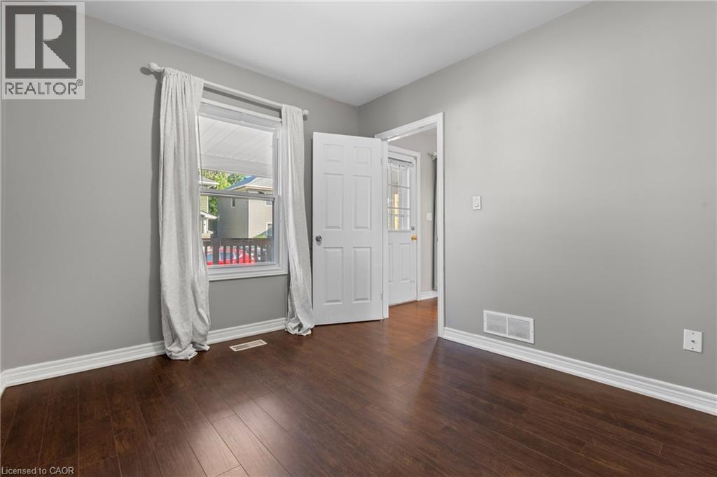 93 Sherwood Avenue, St. Catharines, Ontario  L2R 1X4 - Photo 13 - 40848463