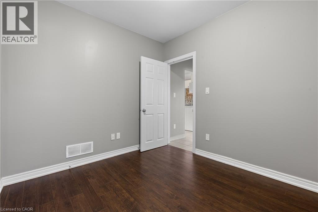 93 Sherwood Avenue, St. Catharines, Ontario  L2R 1X4 - Photo 21 - 40848463