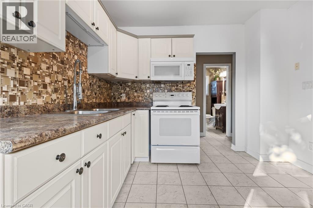 93 Sherwood Avenue, St. Catharines, Ontario  L2R 1X4 - Photo 10 - 40848463