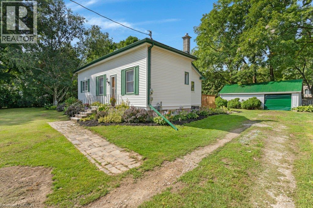 17 Queen Street, North Dumfries, Ontario  N0B 1L0 - Photo 5 - 40856064