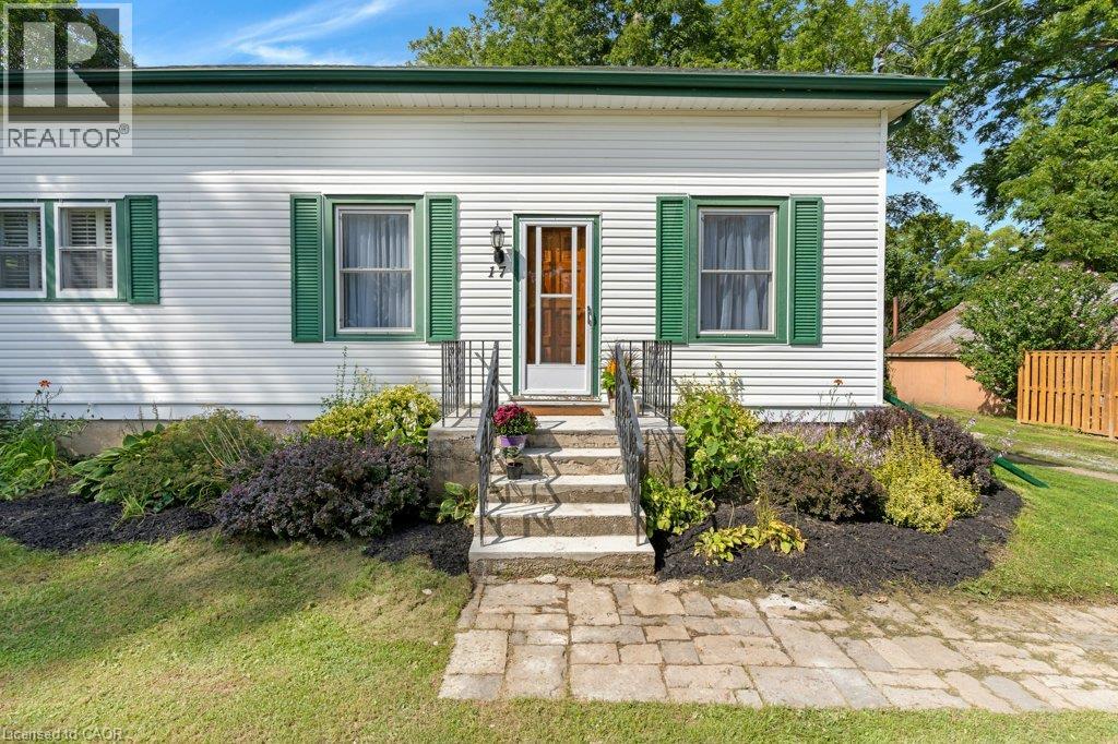 17 Queen Street, North Dumfries, Ontario  N0B 1L0 - Photo 6 - 40856064