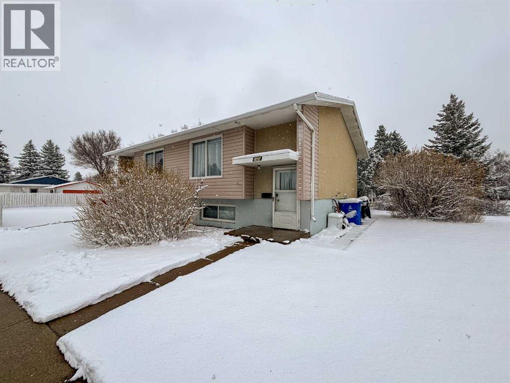 1408 & 1410 15 Avenue N, Lethbridge, Alberta