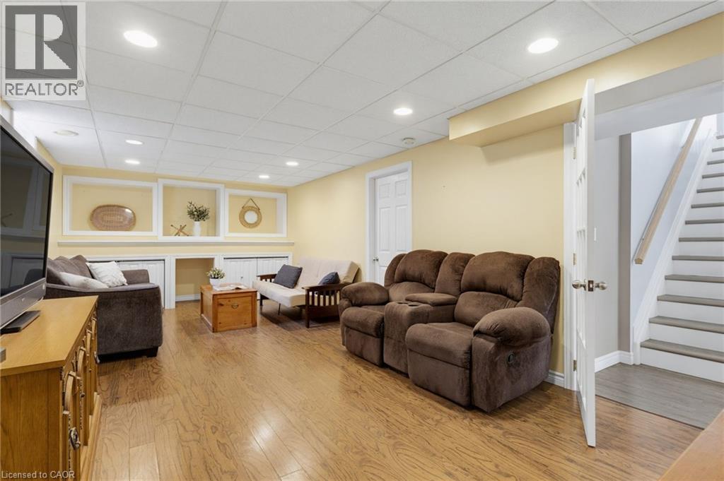 915 St George Street, Port Dover, Ontario  N0A 1N0 - Photo 16 - 40851328