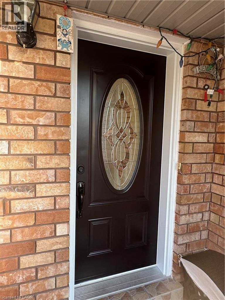 5781 Sidmouth Street, Mississauga, Ontario L5V 2K3 - Photo 2 - 40851920