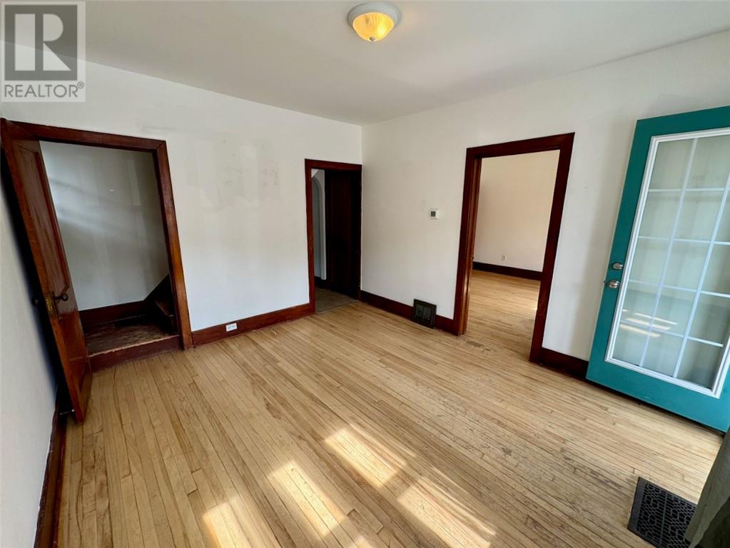 36 Copper Street, Sudbury, Ontario  P3E 2C2 - Photo 8 - 2130054