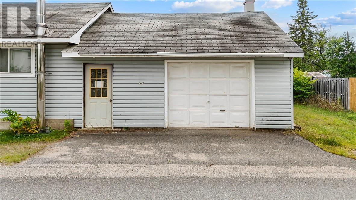 305 Castle Street, Massey, Ontario  P0P 1P0 - Photo 26 - 2130050