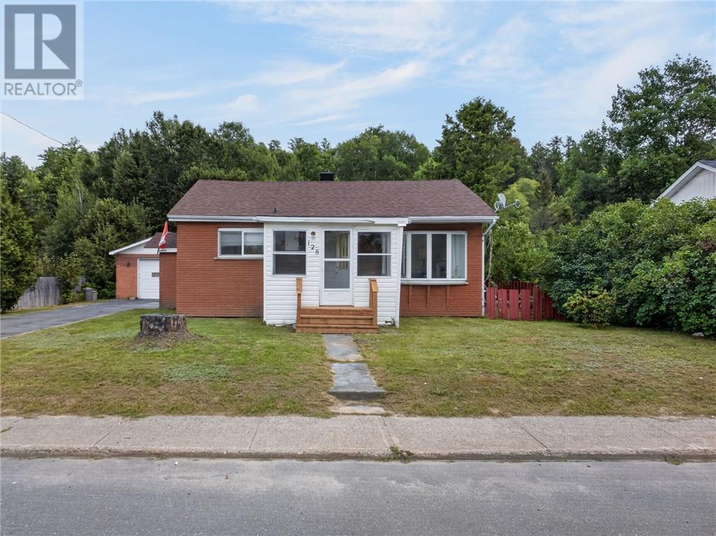 128 First Avenue, Levack, Ontario  P0M 2C0 - Photo 49 - 2130037