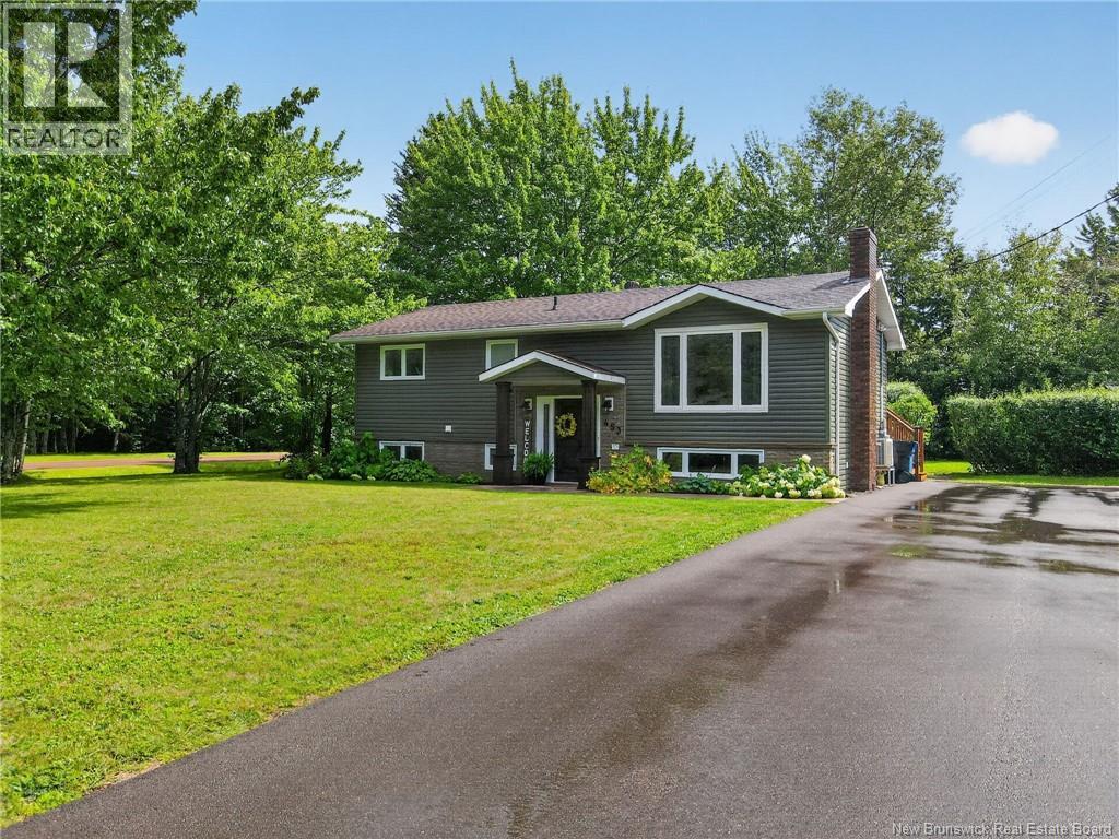 453 Acadie, Shediac, New Brunswick