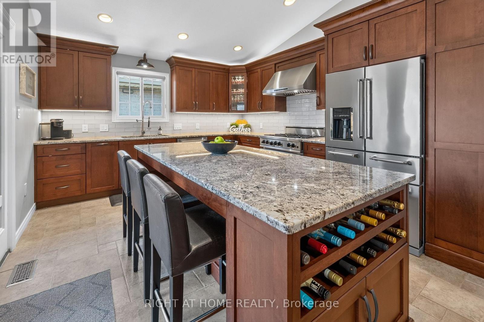 10 Galbraith Court, St. Thomas, Ontario  N5R 6G8 - Photo 12 - X13721266
