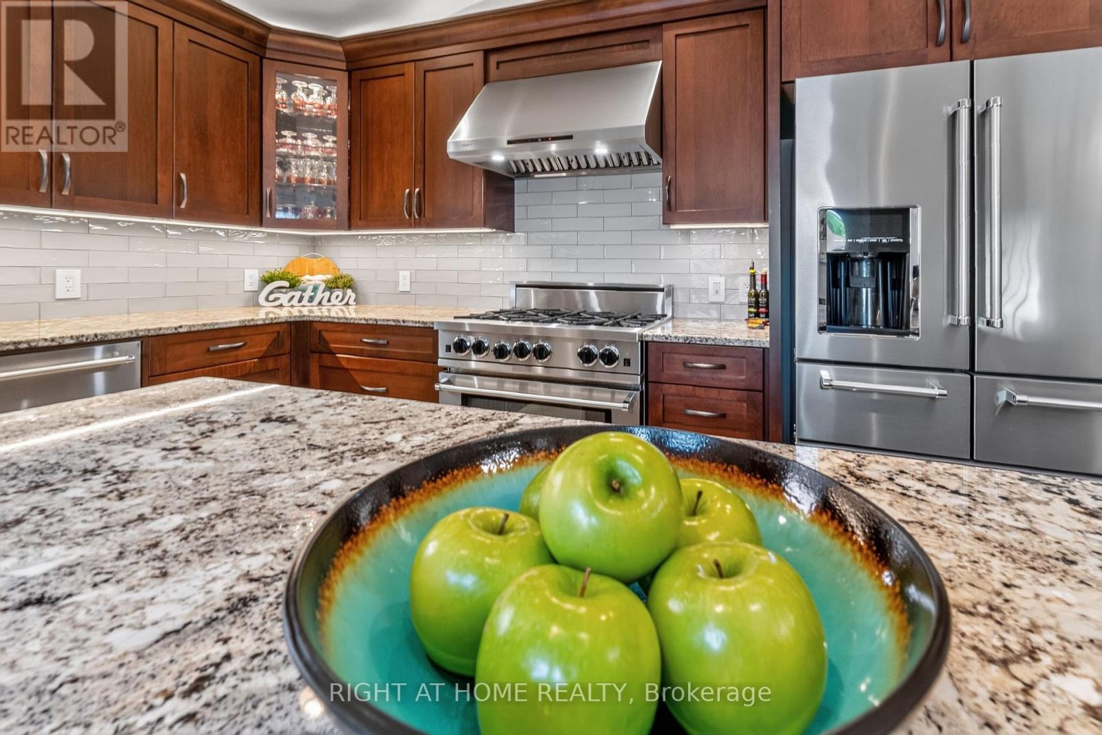 10 Galbraith Court, St. Thomas, Ontario  N5R 6G8 - Photo 15 - X13721266