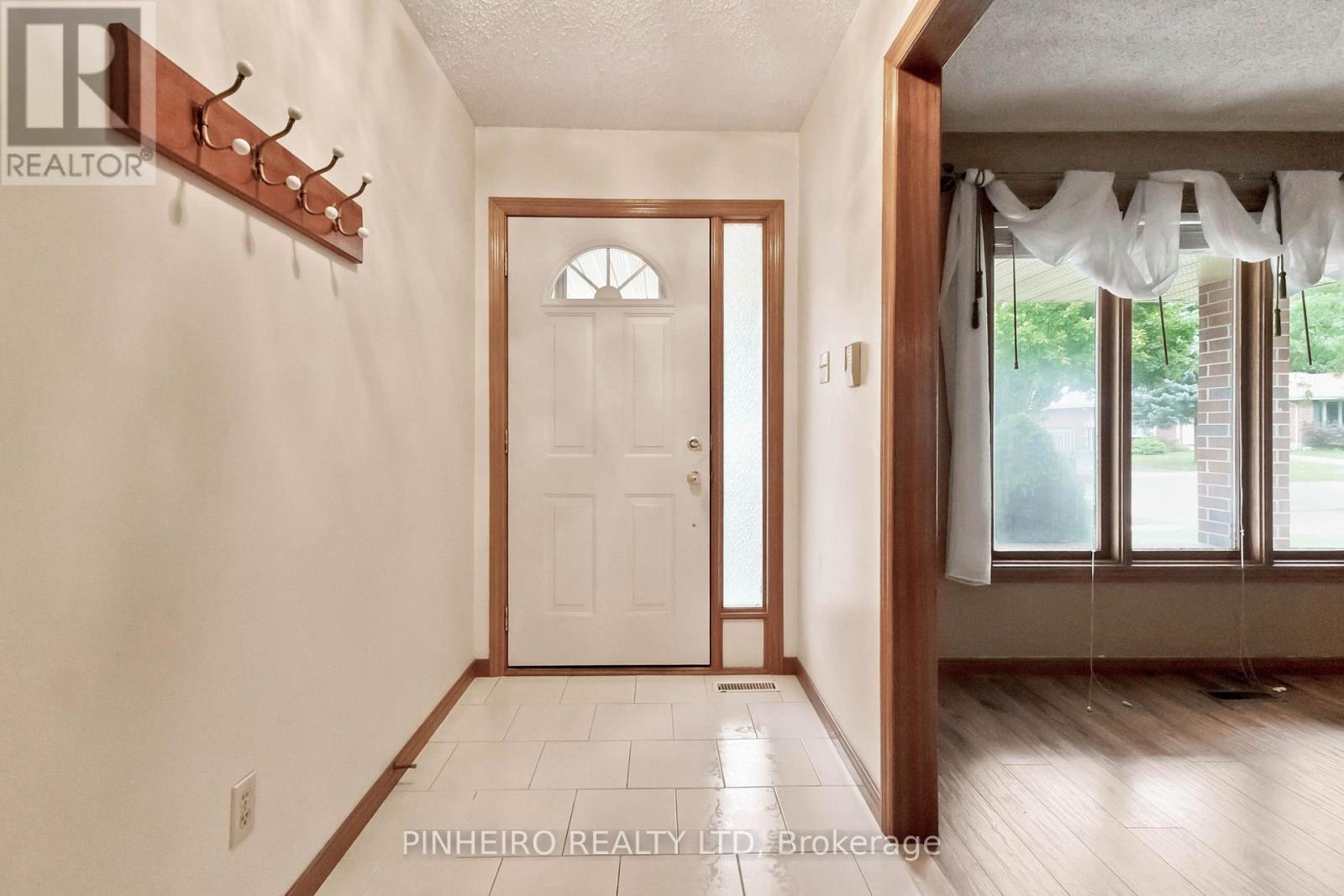 153 Saddy Avenue, London East, Ontario  N5V 4N1 - Photo 4 - X13721278