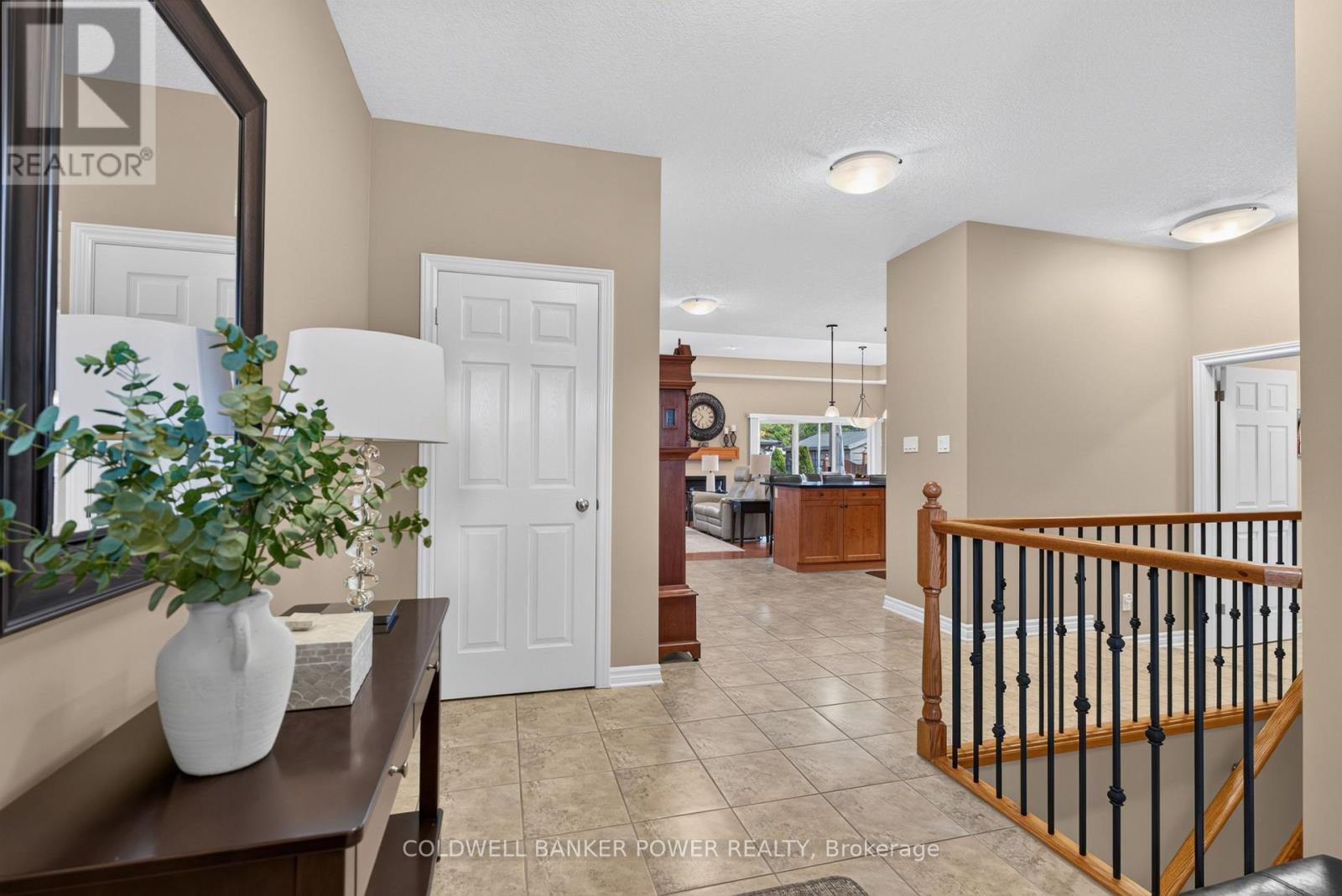 3182 Pincombe Drive, London South, Ontario  N6L 0B4 - Photo 7 - X13721388