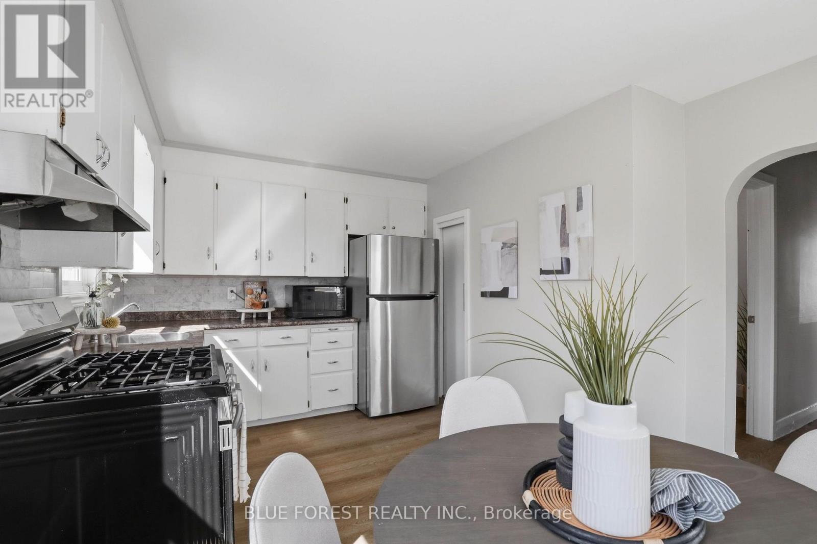 35 Mackay Avenue, London South, Ontario  N6J 2V1 - Photo 16 - X13721452