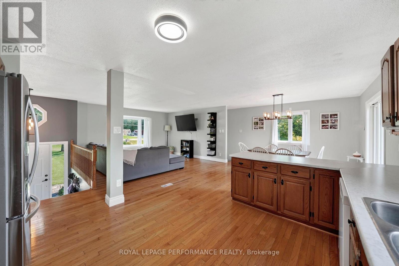 16217 Northfield Road, South Stormont, Ontario  K0C 1R0 - Photo 15 - X13721490
