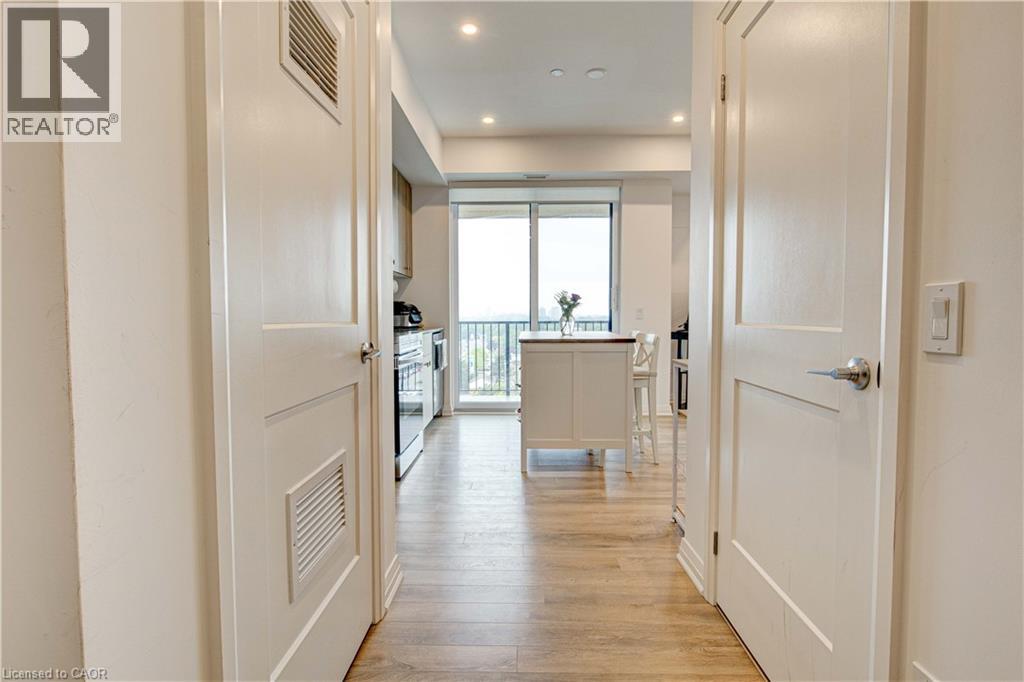 101 Golden Eagle Road Unit# 615, Waterloo, Ontario  N2V 0H4 - Photo 7 - 40858880