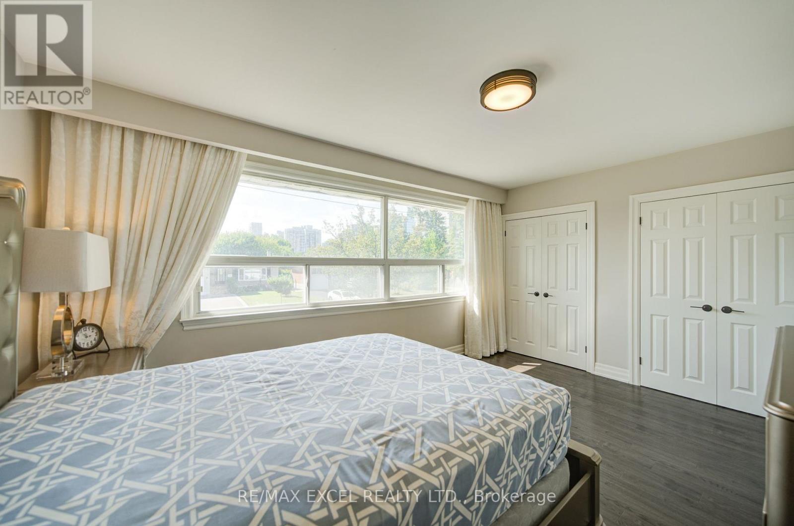 6 Averill Crescent, Toronto, Ontario  M2M 2A9 - Photo 23 - C13721436