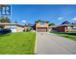 6 AVERILL CRESCENT, Toronto, Ontario