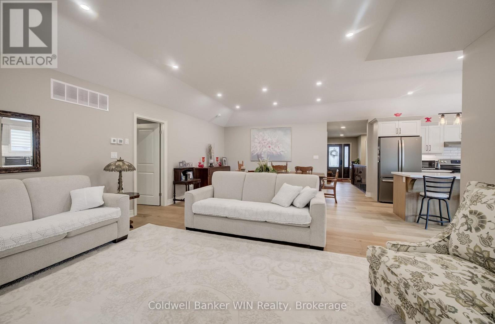 115 Ronnies Way, Wellington North (Mount Forest), Ontario  N0G 2L2 - Photo 21 - X13721330
