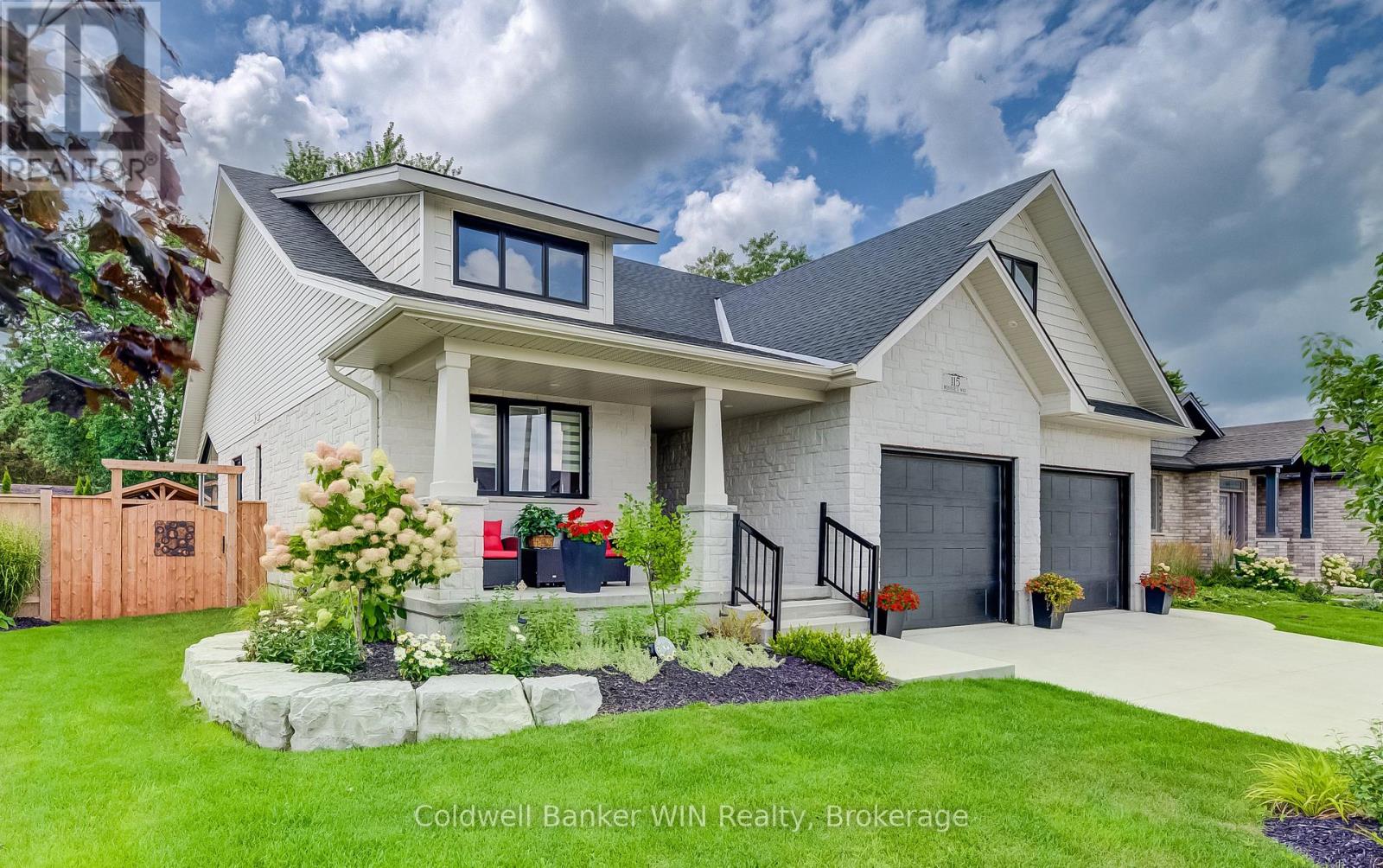 115 Ronnies Way, Wellington North (Mount Forest), Ontario  N0G 2L2 - Photo 3 - X13721330