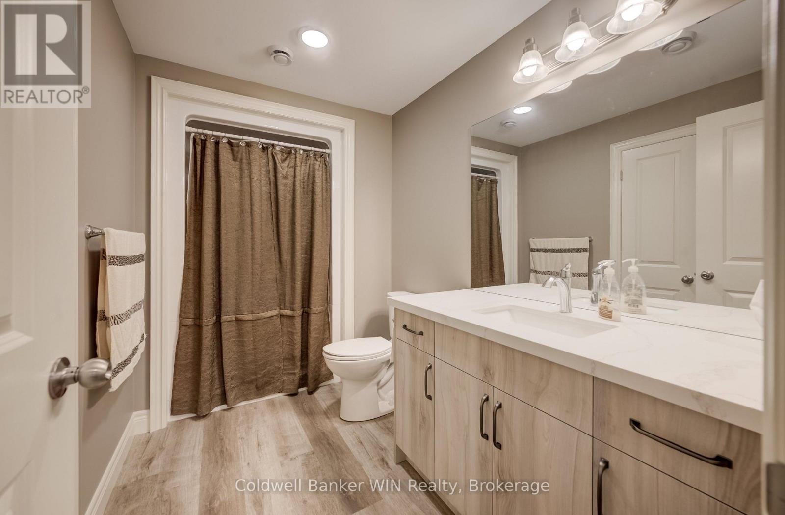 115 Ronnies Way, Wellington North (Mount Forest), Ontario  N0G 2L2 - Photo 35 - X13721330