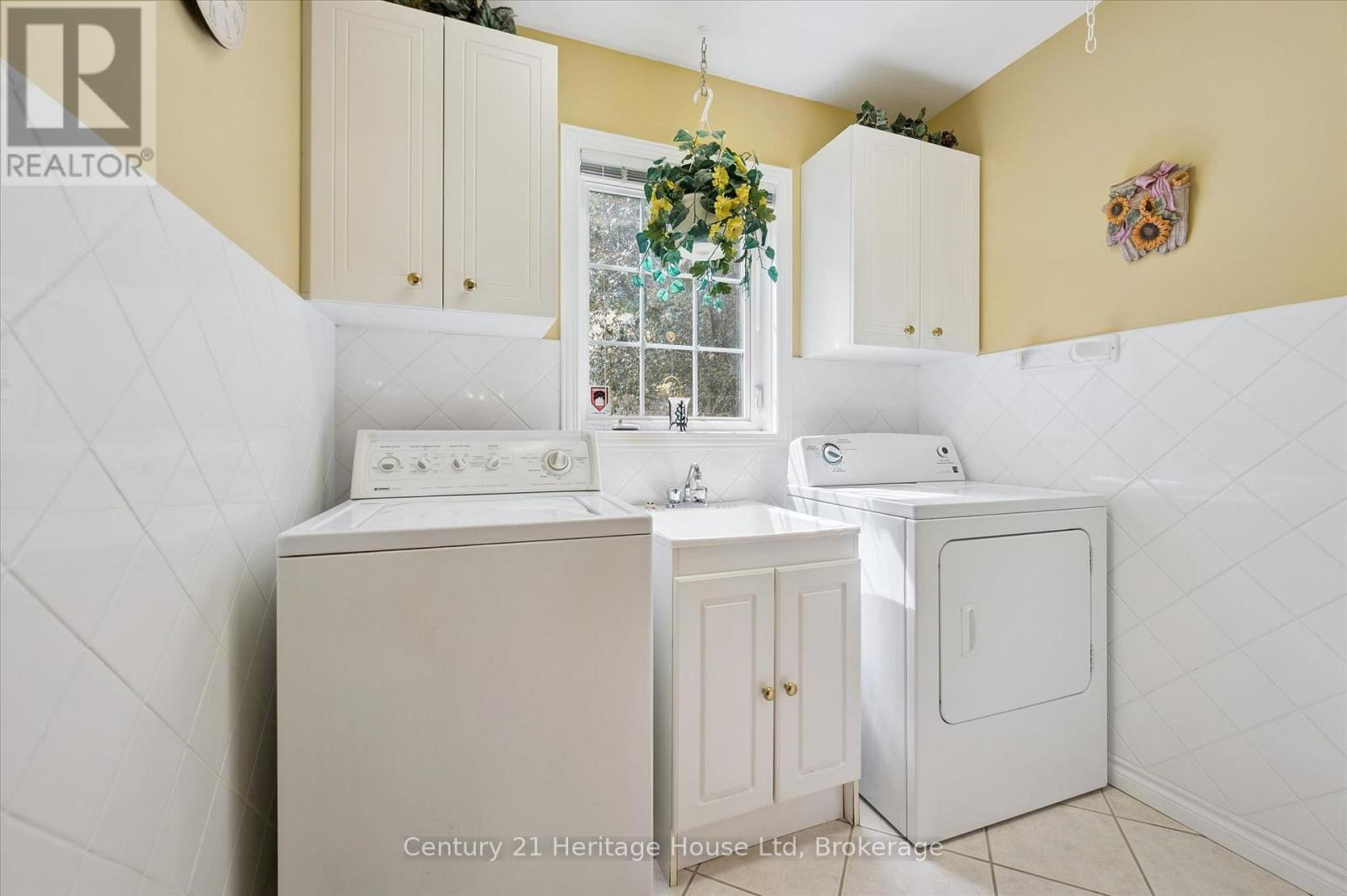545 Athol Street, Centre Wellington (Fergus), Ontario  N1M 3T6 - Photo 26 - X13721362