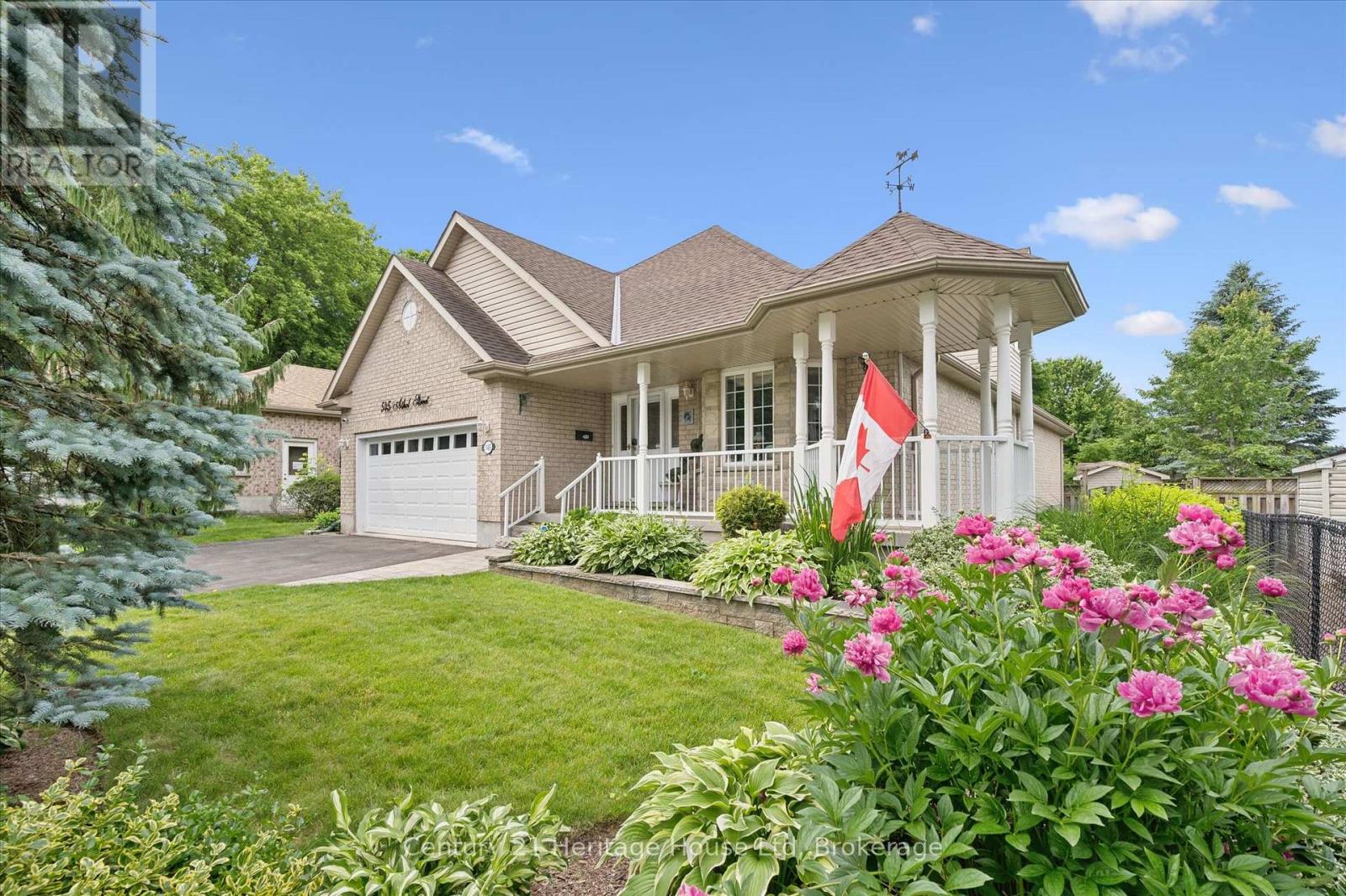 545 Athol Street, Centre Wellington (Fergus), Ontario  N1M 3T6 - Photo 3 - X13721362