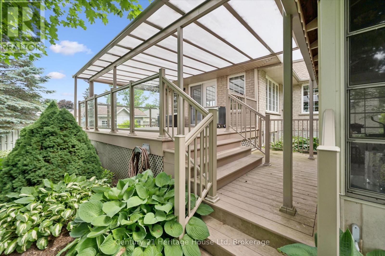 545 Athol Street, Centre Wellington (Fergus), Ontario  N1M 3T6 - Photo 37 - X13721362