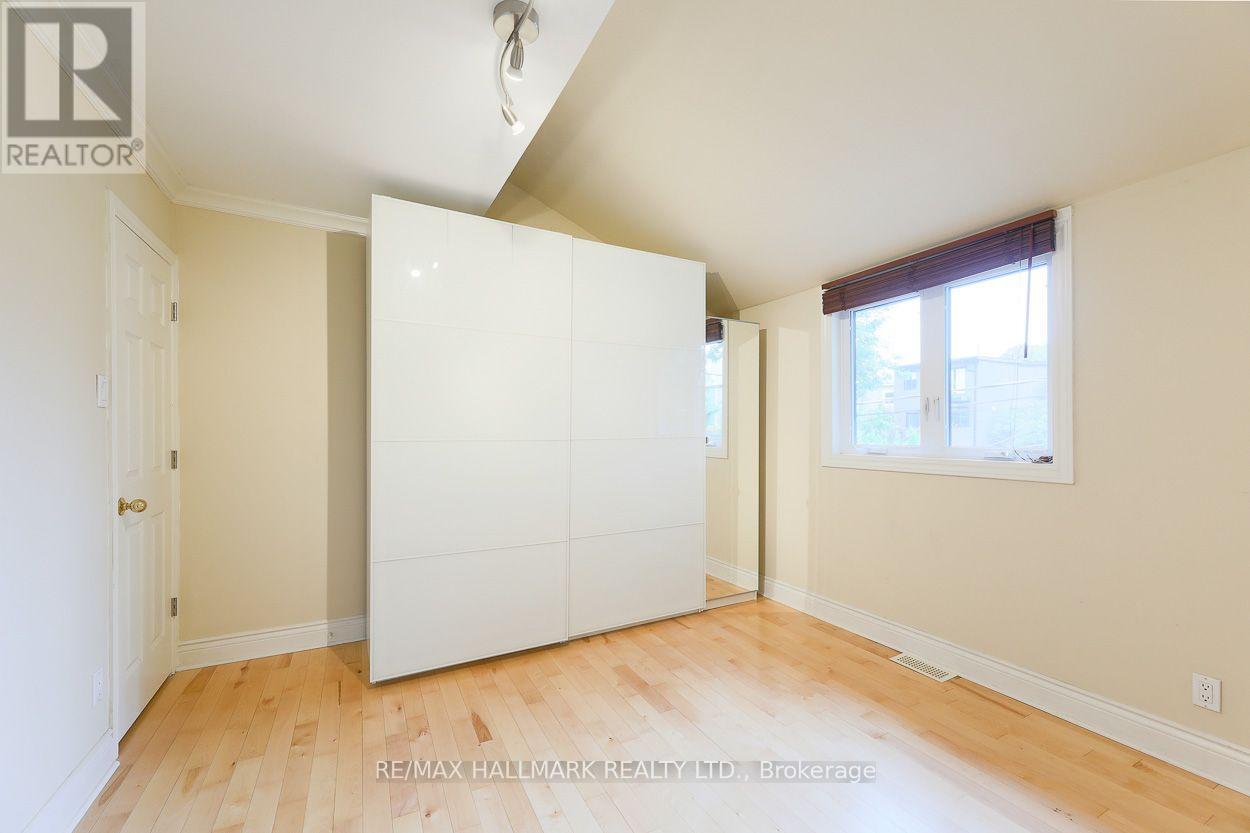 703 Craven Road, Toronto, Ontario  M4L 2Z7 - Photo 23 - E13721404