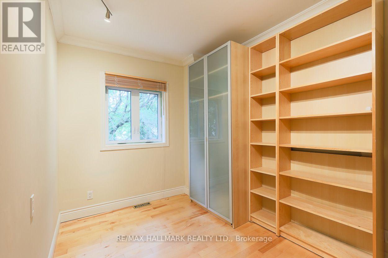 703 Craven Road, Toronto, Ontario  M4L 2Z7 - Photo 25 - E13721404