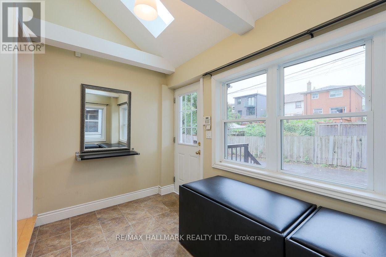 703 Craven Road, Toronto, Ontario  M4L 2Z7 - Photo 3 - E13721404