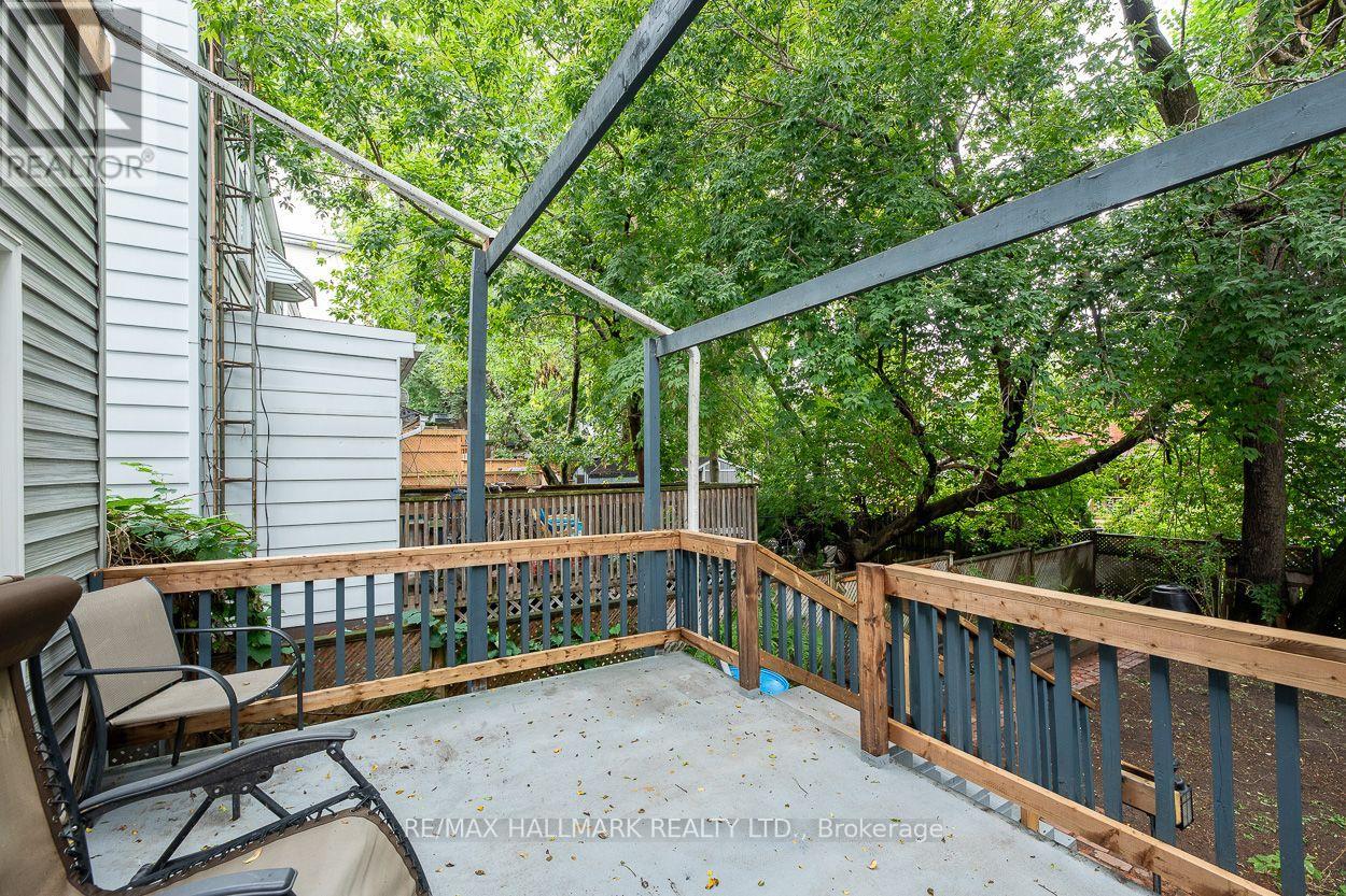 703 Craven Road, Toronto, Ontario  M4L 2Z7 - Photo 36 - E13721404